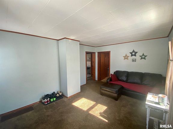 4th image of 1703 Willard St