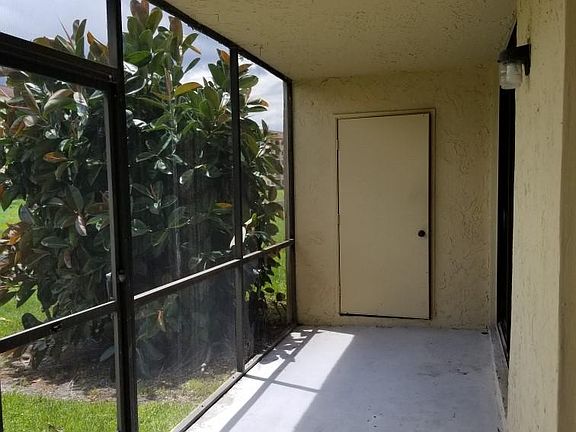 2nd image of 640 Cypress Lake Blvd #C