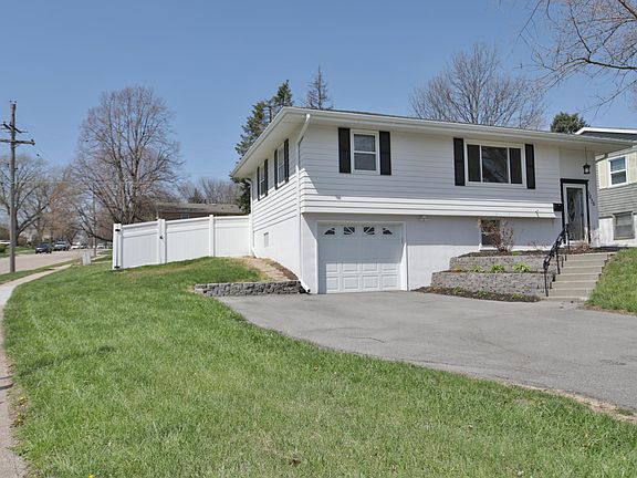 2nd image of 3456 S 126th Ave