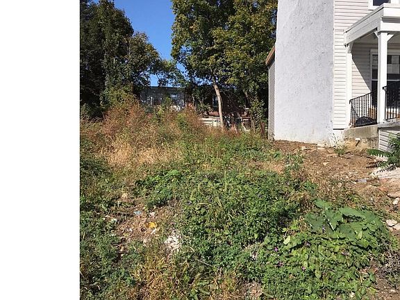 4th image of 1113 E Chelten Ave