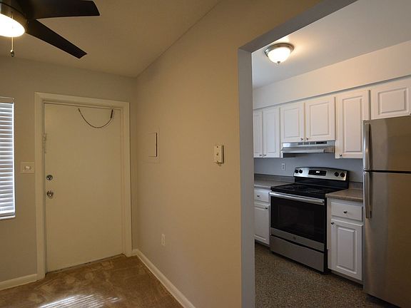4th image of 1922 Lanier Ct