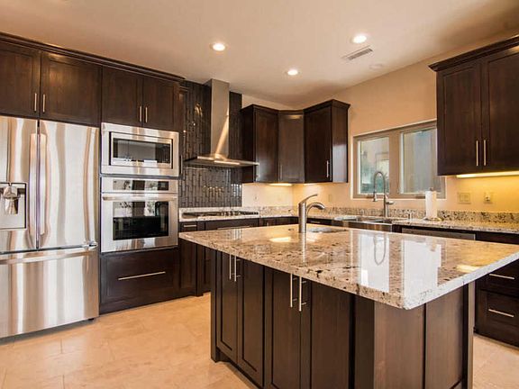 2nd image of 6100 Tesuque Dr NW