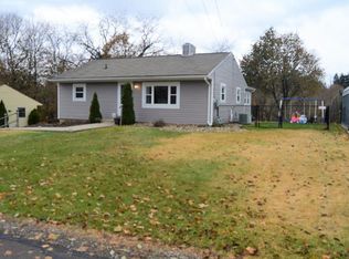 2436 Linden Dr, Allison Park, PA 15101