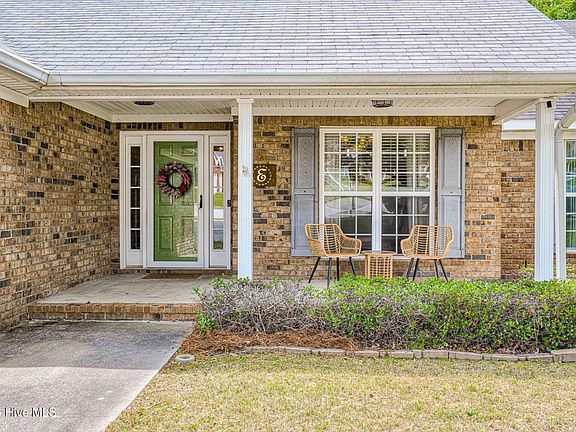 3rd image of 536 Julia Court