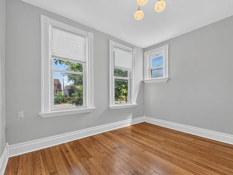 3121 Campbell St — Photo 24