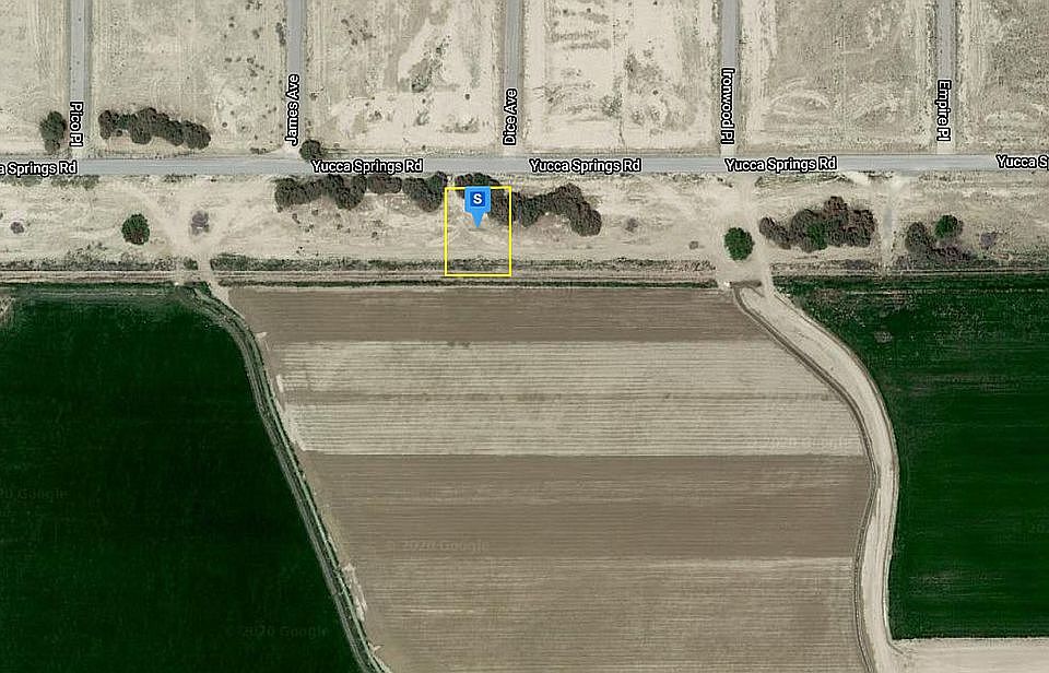 2nd image of 4421 E Yucca Springs Rd