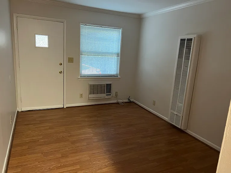 860 Monroe Dr NE #9 — Photo 8
