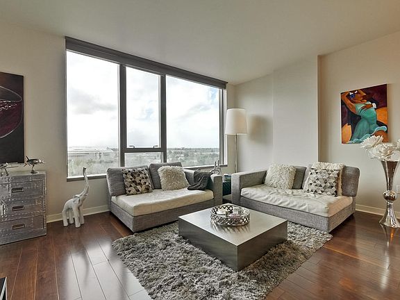 5th image of 38 N Almaden Blvd Unit 1107