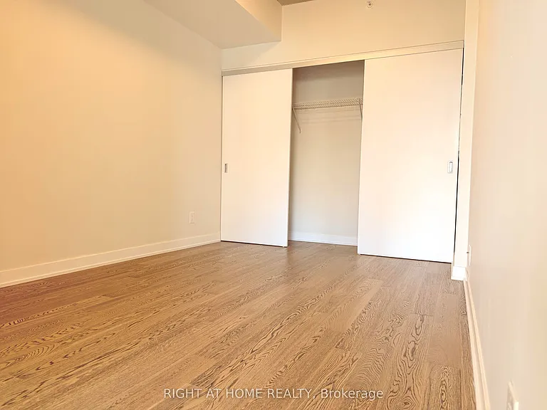 1239 Dundas St W #202 — Photo 11