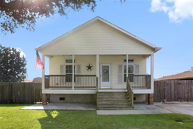 1st image of 2509 Charles Dr