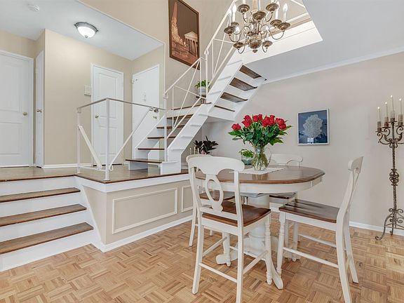 3rd image of 363 Claremont Ave APT 4