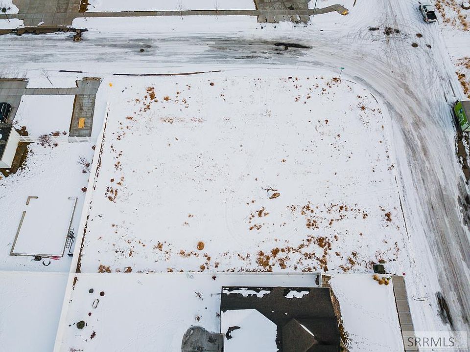 1st image of 298 Palisade Dr.