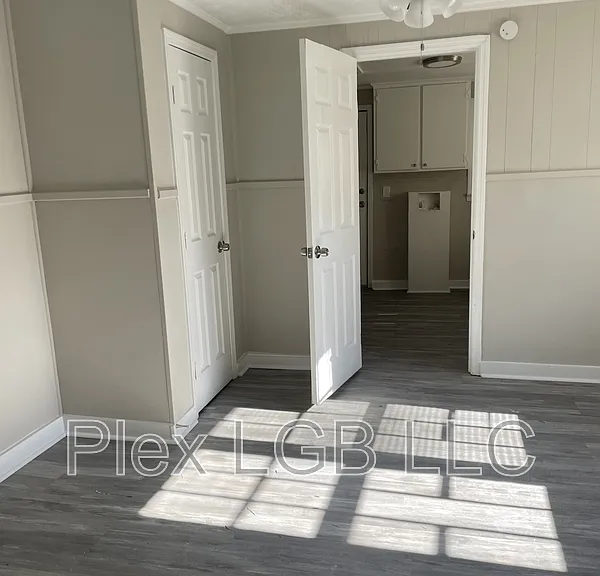 112 Oak Ln — Photo 7