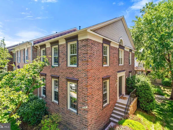 6518 Milva Ln, Springfield, VA 22150