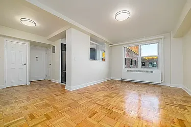 10 East 138th Street