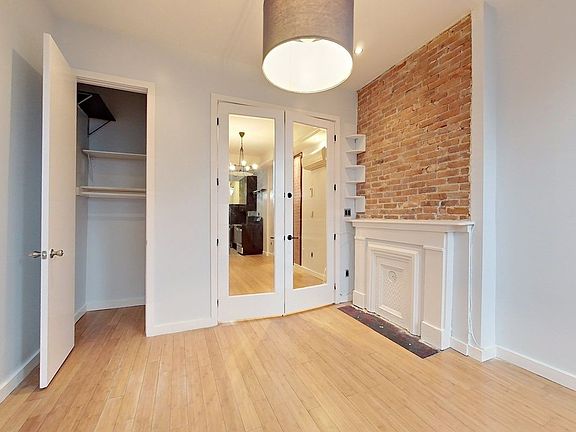 3rd image of 1518 Myrtle Ave #22