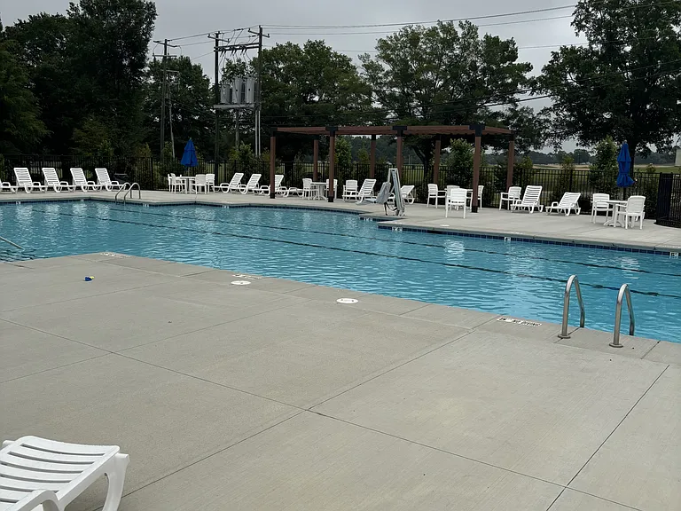 45 Red Clover Dr #1 — Photo 12