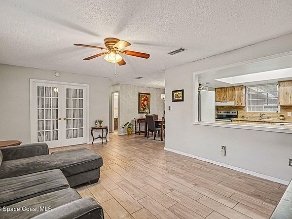 4th image of 1294 Port Malabar Blvd NE