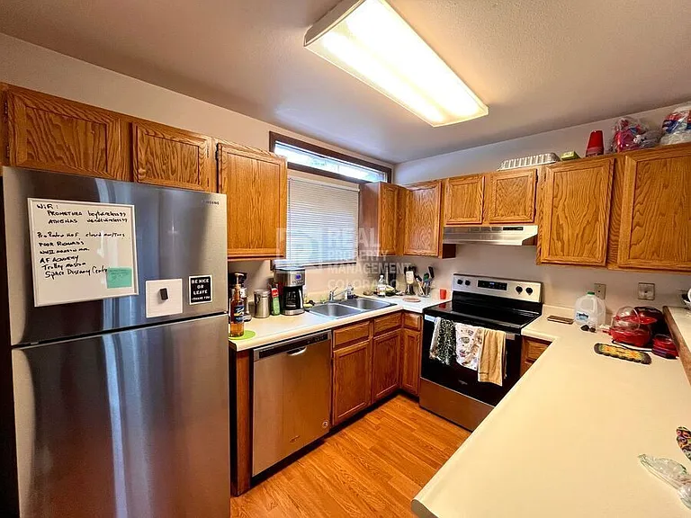 826 Pebblewood Dr — Photo 3