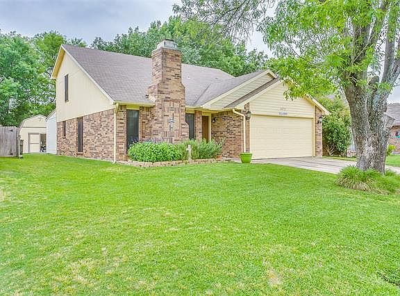 4th image of 4272 Staghorn Cir N