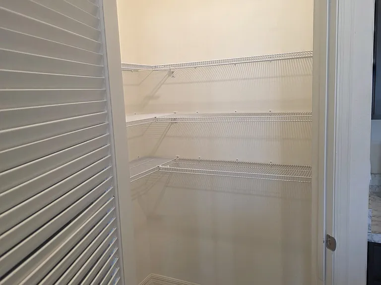 1206 Valley View Ave — Photo 35