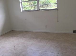 7791 NW 44th Ct, Coral Springs, FL 33065