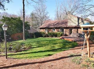 718 McNabb Ct, Matthews, NC 28105