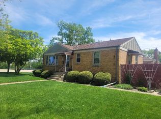9823 Sunnyside Ave, Schiller Park, IL