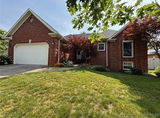 3308 Cobblers Ct, New Albany, IN 47150