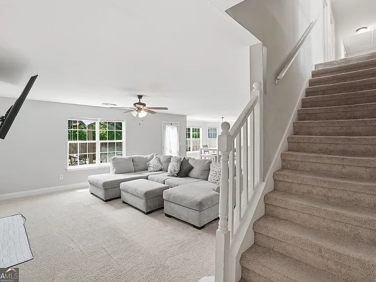 3951 Oak Field Dr — Photo 26