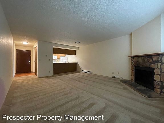 5th image of 2230 N 106th St APT 303