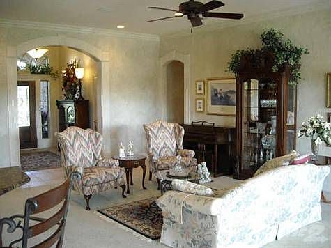 4th image of 13116 Taylor Frances Ln