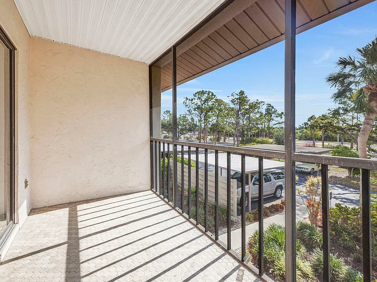 638 Bird Bay Dr E #201 — Photo 15