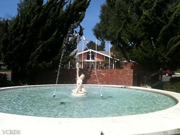 2nd image of 2532 Neptune Pl