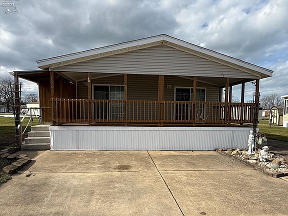 2nd image of 124 Palmer Dr