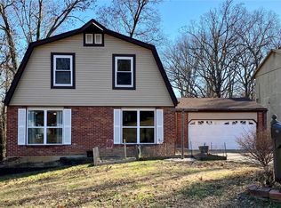 2216 Parkwood Ct, Barnhart, MO 63012