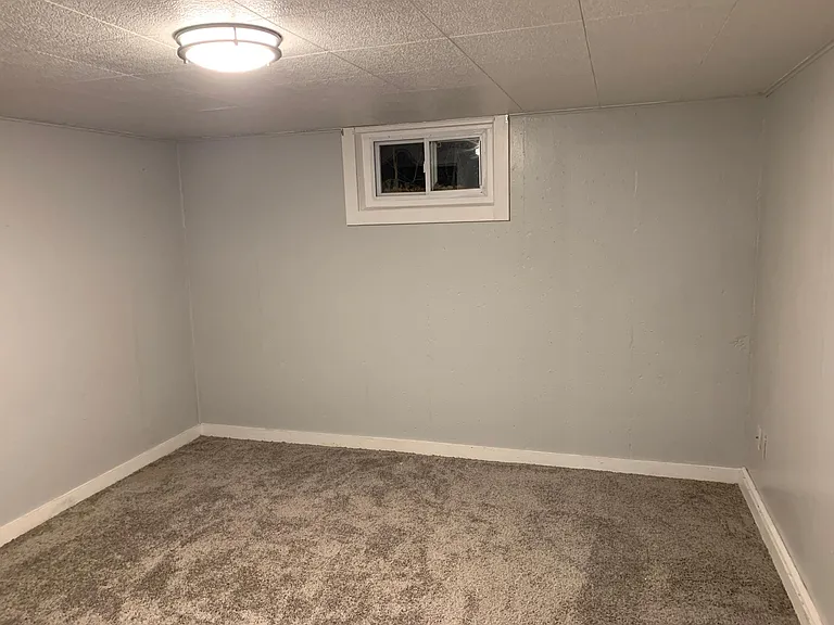 Bedroom #4 (Basement)