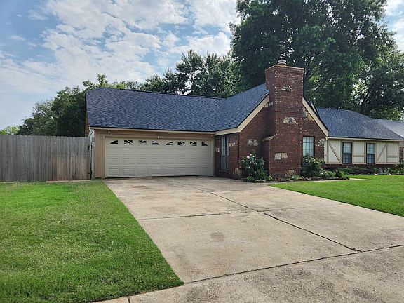2nd image of 5603 Autumn Glen Dr