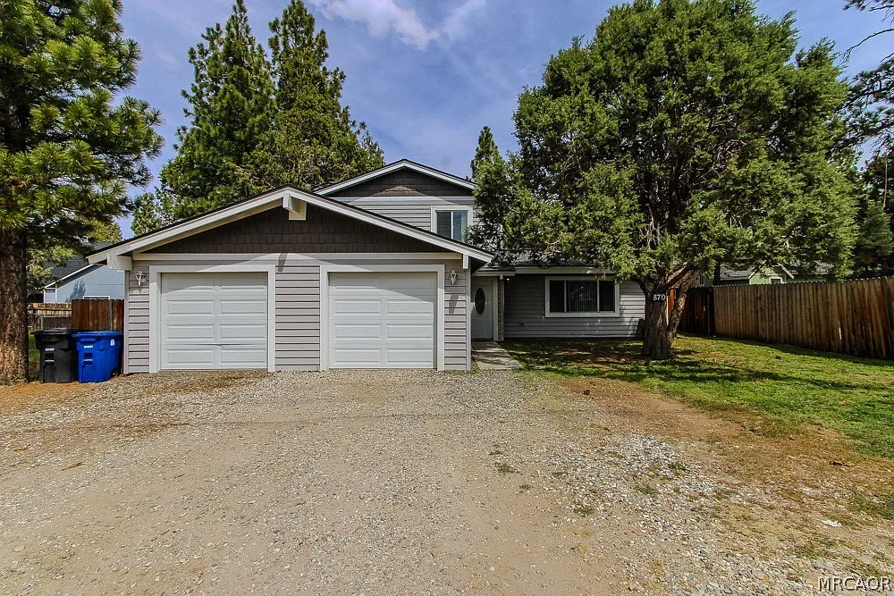 4 bed, 2.0 bath, 1536 sqft, $2,550 — Photo 1