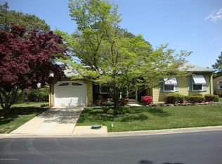 21 Eaton La, Whiting, NJ