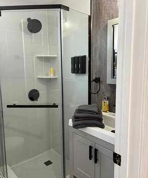 321 Park Ave #3 — Photo 1