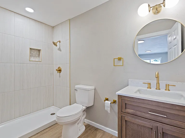 8408 Dalton Dr SW — Photo 12