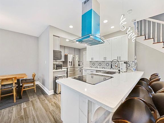 4th image of 15137 Kimberley Ct #27