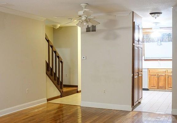 4th image of 93 Wynwood Dr #93