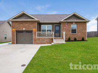 609 Hollow Crst, Clarksville, TN 37042