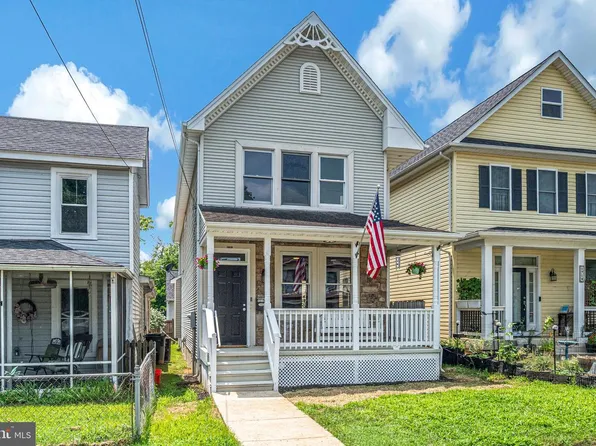 1712 Washington Ave, Fredericksburg, VA 22401
