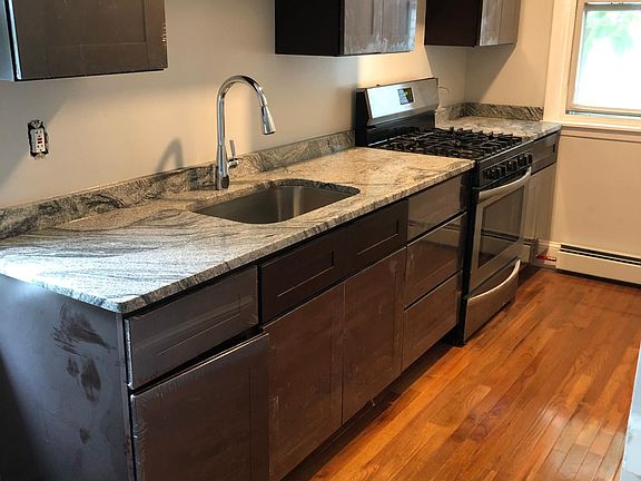 2nd image of 134 Penn St Floor 2
