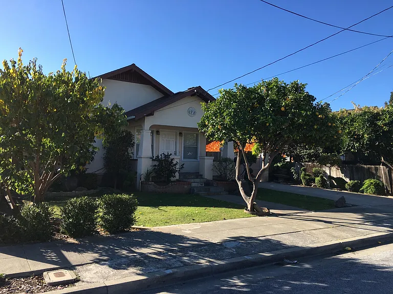 456 Lincoln Ave — Photo 1