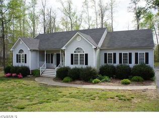 11919 Swift Crossing Dr, Midlothian, VA 23112