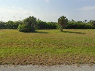 8 Mistletoe Ln #5, Placida, FL 33946